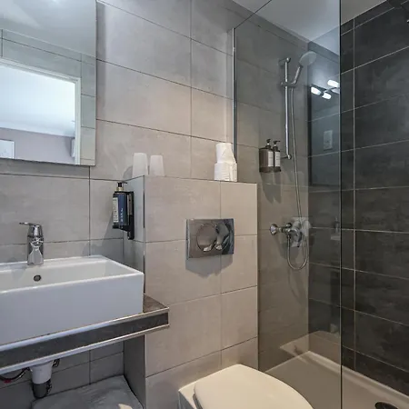 Boutique De La Corniche D'or Mandelieu