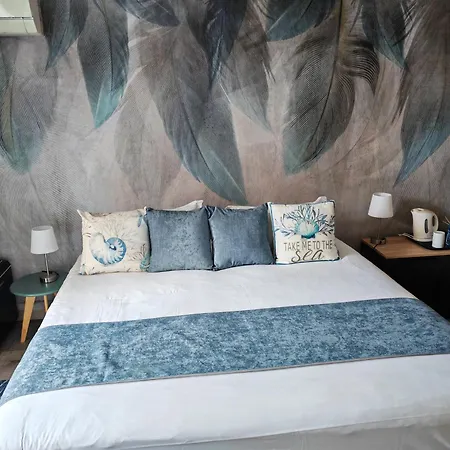 Boutique De La Corniche D'or Hotel 3*