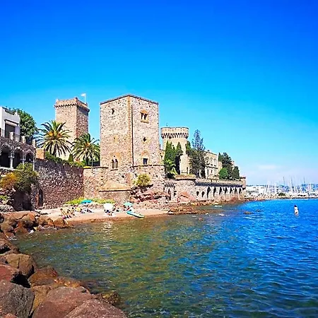 Boutique De La Corniche D'or Szálloda