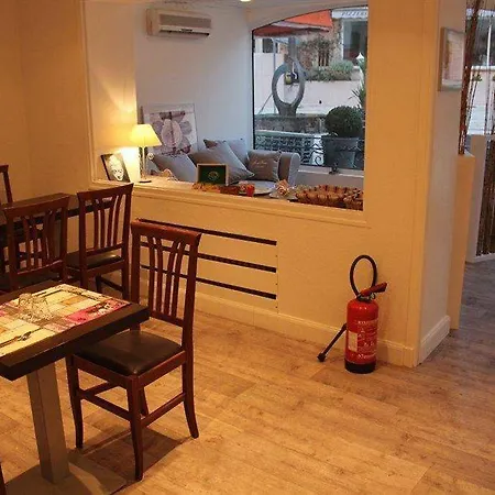 Hotell Boutique De La Corniche D'or