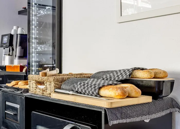 De La Corniche D'or Hotel 3*