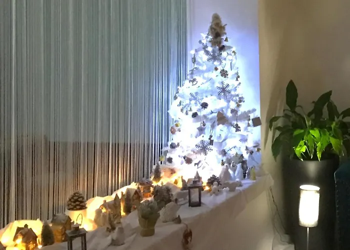 Boutique De La Corniche D'or 3*