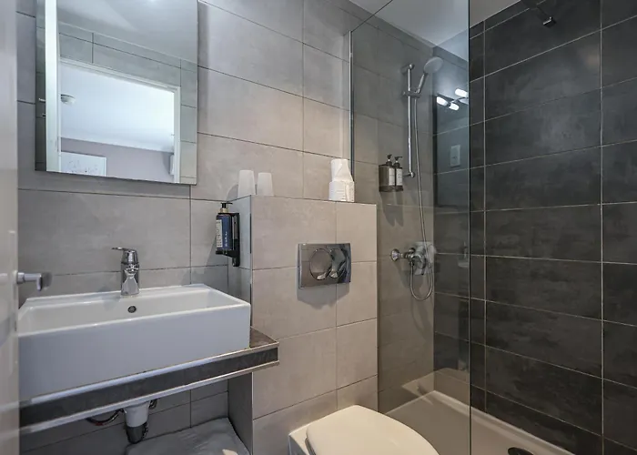 Boutique De La Corniche D'or Mandelieu-la-Napoule