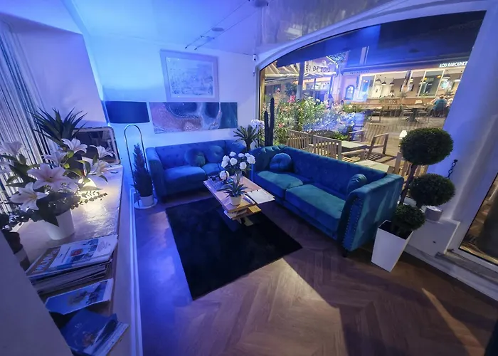 De La Corniche D'or Hotel Mandelieu