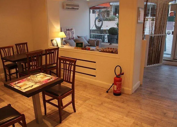 Hotel Boutique De La Corniche D'or